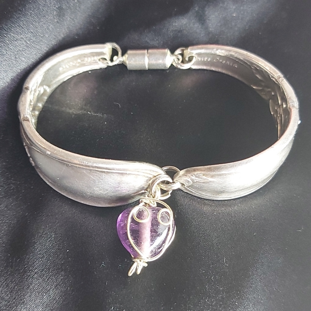 Vintage Artisan Bracelet made from Silver Flatwear - Picture 3 of 16
